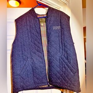Brand New Orvis signature Quilted vest. Their BEST VEST! Thick, durable, & Warm!